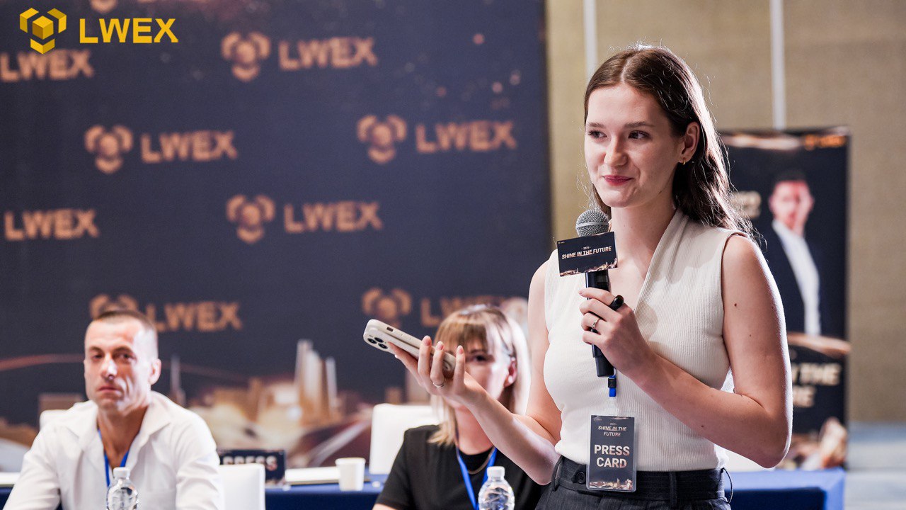 LWEX-branded press setting